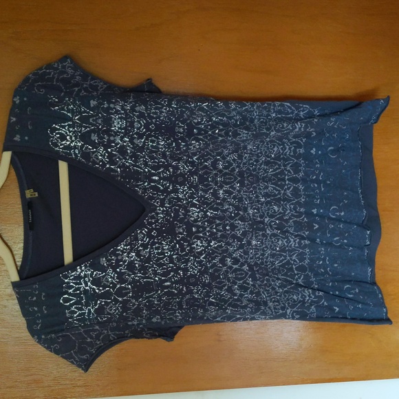 Tahari shirt - Picture 1 of 3